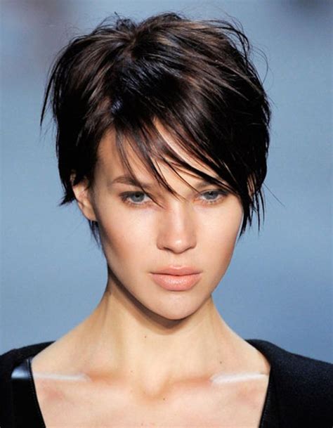 Undercut : 29 Idées de coupes de cheveux courtes pour les。